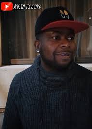 Lè TÒG fè zanmil kado pou birthday li 🆚 Lòt nèg 😂 😂, ▶ YouTube:  https://youtube.com/@tog_jb