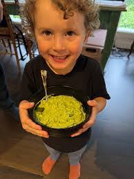 Maureen Parry's Instagram, Twitter & Facebook