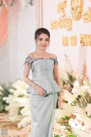 Khmer Wedding Traditional Outfits Traditional Dresses Khmer Wedding