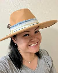 Michelle Lewin doing what she does best at LA7