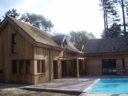toiture en bois couverture en tuiles de bois soveco toiture en bois bardeau bois toiture