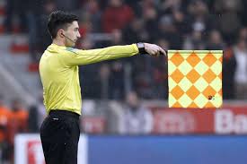 Was ist ein abseits abseitsstellung. Bericht Fifa Denkt Uber Neue Abseitsregel Nach Aktuelle Fc Bayern News Transfergeruchte Hintergrundberichte Uvm
