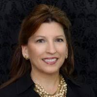 Suzanne Pappas's Instagram, Twitter & Facebook