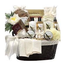 Lovely Wedding Gifts For Bride And Groom Wedding Gift Baskets Spa Basket Spa Gifts