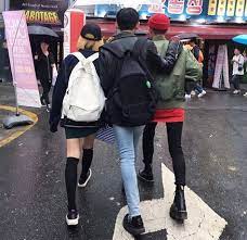 140 Ide Fotbar Foto Teman Pasangan Ulzzang Fotografi Teman Cara edit fotbar ala anak rp aesthetic mudah 彡 ! 140 ide fotbar foto teman pasangan