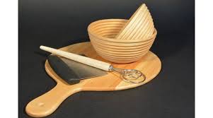 Kenyer Keleszteshez Szakajto Liszt Szita Teszta Vago Trokser Bread Salad Servers