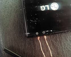 How can you charge your phone without a charger. How To Charge A Smartphone With A Broken Charging Port Or Faulty Charging Cable