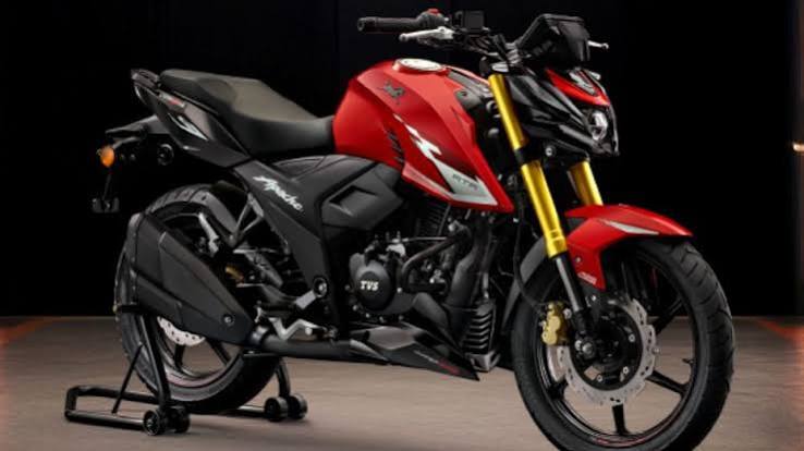 TVS Apache RTR 160 4V: किस वेरिएंट में मिलेंगे कौनसे फीचर्स? जानिए यहां | BikeDekho