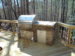 Below you will find some awesome outdoor kitchen design ideas as well as some tips that will make your patio stylish and inviting, enjoy! Raleigh Stone Outdoor Kitchen Small Outdoor Kitchen Design Small Outdoor Kitchens Kitchen Design Diy