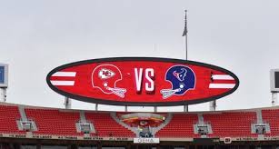 Kansas city chiefs announce 22% stadium capacity for nfl kickoff game the. Chiefs Plan To Allow Fans At Arrowhead Stadium At 22 Capacity Masks Mandatory