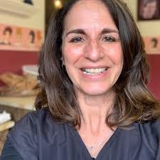 Annette Beckman's Instagram, Twitter & Facebook