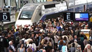 Egalement un train sur trois pour les lignes p et r, avec là aussi une partie des gares desservies par des bus. Calendrier Des Greves Sncf Dates En Avril Mai Et Juin 2018