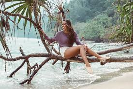 Midway through her round four heat against johanne defay, she tore her mcl (medial collateral ligament), one of the ligaments in the knee. World Renowned Surfer Malia Manuel On Her Love Of Yoga Fave Surf Spot Hawaii Lifestyle Amodrn