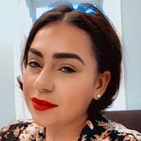 Deborah Navarro's Instagram, Twitter & Facebook