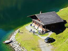 Neben erholsamer ruhe und einem begeisternden blick auf das. Haus Am See In Bayern Kaufen Verkaufen Sudbayerische Immobiliengesellschaft Munchen