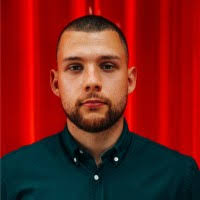 600+ Profile mit dem Suchbegriff „Piaskowski“