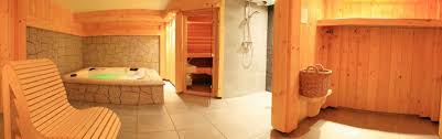 Vous Cherchez Un Hotel Avec Piscine A Gerardmer Dans Les Vosges