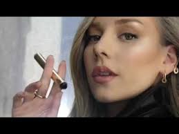 Encontre este pin e muitos outros na pasta ester expósito de alis. Ester Exposito En El Anuncio De Ysl Beauty Youtube