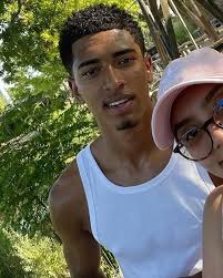 🥺 @judebellingham #judebellingham #jude #bellingham #jobe  #bellinghambrothers #bellinghamfamily #realmadrid #realmadridcf  #realmadridteam #realmadridnews #borrusia #borrussiadortmund #haaland  #mbappe #pedri #gavi #viral #instagram #explore #reel ...