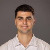 Sara Vitelli's Instagram, Twitter & Facebook