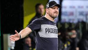 Steffen baumgart ist ein fußballtrainer und 1995 beginnt der mittelstürmer seine profizeit bei hansa rostock. Steffen Baumgart Eine Wutrede Fur Die Ewigkeit