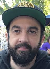 Wayne Ferrell's Instagram, Twitter & Facebook