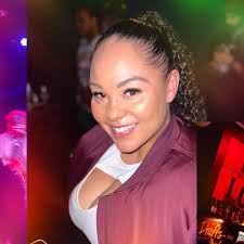 Gotta thank my guy @whatrmr for inviting me and my people out to the  @bottomlounge last night. We had a great time. It was an amazing show and  the drinks were as