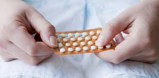 Yasmin, pil kb dosis rendah untuk mencegah kehamilan dengan efek samping yang minimal dibandingkan dengan pil kontrasepsi lainnya. Pil Perancang Bukan Boleh Main Makan Saja Ada Caranya Barulah Efektif