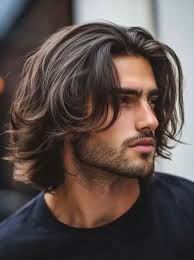 Trained at the London school of barbering 💈 working at MR barbers witham  Thursdays Fridays and Saturdays , help me build my clientele!! Offering  free cuts clipper grade 1 and above and