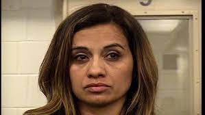 Youngblood a susținut readucerea pedepsei cu moartea și testele de respirație obligatorii la suspecții de conducere în stare. Update New Mexico State Representative Found Guilty Of Dwi Krwg