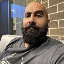 Sargon Yousif's Instagram, Twitter & Facebook