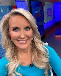 Heather Host's Instagram, Twitter & Facebook