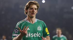 ¡Principio de acuerdo para el fichaje de Anthony Gordon por el Barça!