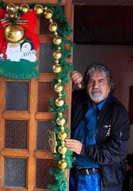 William Fallas a sus 70 años: 'Puedo rajar de que canto como un güila de  30′