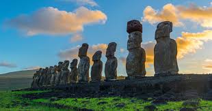 The mysteries of easter island: Los Moais De La Isla De Pascua Se Construyeron Durante Mas Tiempo Del Que Se Creia