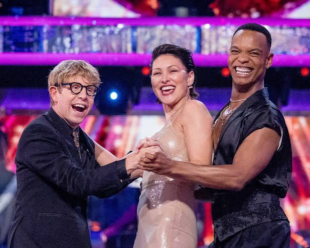 Strictly Come Dancing review – delighted new hosts help show feel genuinely fresh | Strictly Come Dancing | The Guardian