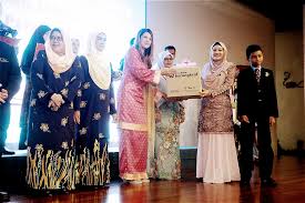 Selain pembacaan serentak selama 10 minit, pelbagai pengisian program lain yang boleh dilakukan bagi menyahut saranan ini. Kkmm Category Program Jom Baca 10 Minit Anjuran Kementerian Komunikasi Dan Multimedia Di Kompleks Kkmm Putrajaya Pada 23 April 2019 Image Program Jom Baca 10 Minit Anjuran Kementerian Komunikasi Dan