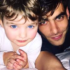 MABEL AVILA (@Mabelville8)