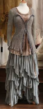 Robin Kaplan Shirt Is Not My Colour But I Love The Rest Mori Girl Fashion Fashion Boho Outfits