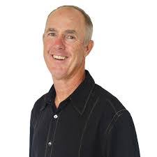 Craig Keefe's Instagram, Twitter & Facebook