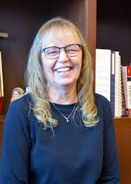 The Sisters of Concordia honor employees