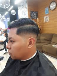 Barber Dani's".