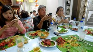 7 Tempat Makan Sedap Di Kuala Lumpur Malaysia Plus Cara Terbang Gratis Ke Kl Wira Nurmansyah