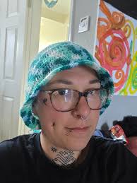 I'm in such awe of you guys' beautiful creations! My 10 year old daughter  taught herself to crochet a while ago and decided sge wanted to teach me  too! It's been a