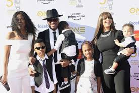 He has been married to crystal smith since february 20, 2016. Ne Yo Confirms Divorce Rumors That S The Mother Of My Kids And I Love Her To Death