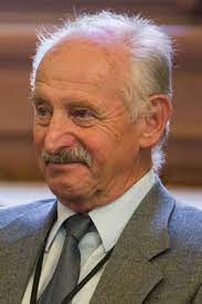 Jun 06, 2021 · na olympiádě v tokiu nebude ondřej perušič (26) prvním rodinným účastníkem. Ceske Volejbalove Klany 6 Cast Perusicovi Tri Generace Hracu Dve Generace Reprezentantu