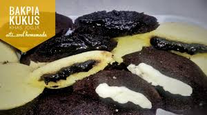 Karena itu anda yang belum lama belajar membuat kue pun pasti bisa membuatnya. Resep Bakpia Kukus Oleh Oleh Khas Jogja Youtube