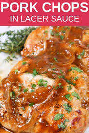 These Pan Seared Pork Chops With Beer Are An Easy 30 Minute Recipe The Pork Chops Are Tender Pork Chops Beer Recipe Drunken Pork Chops Pan Seared Pork Chops