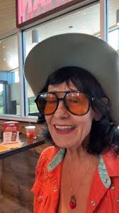 Celebrating 10 years!! Norwegian Pearl! Miami to Reatan Honduras, Belize!!  Unbelievable good times