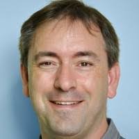 Elliot Muir's Instagram, Twitter & Facebook